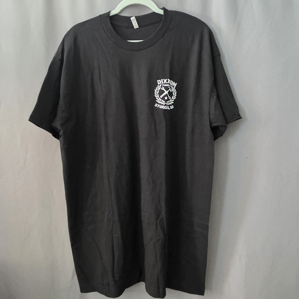 Dixxon Flannel Co Sketchy White Crest S/S Black T Shirt. New In Plastic 2XL